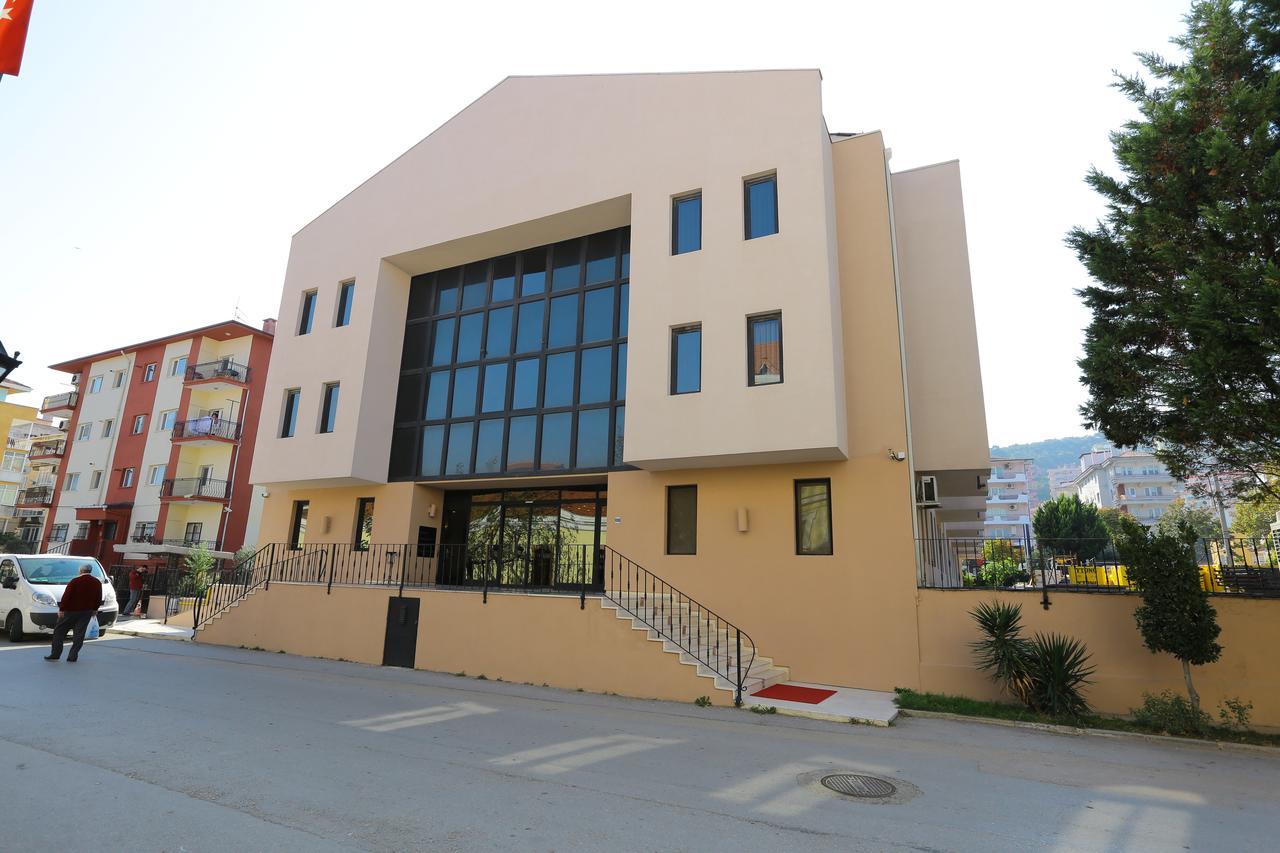 Montania Town Hotel Mudanya Bagian luar foto