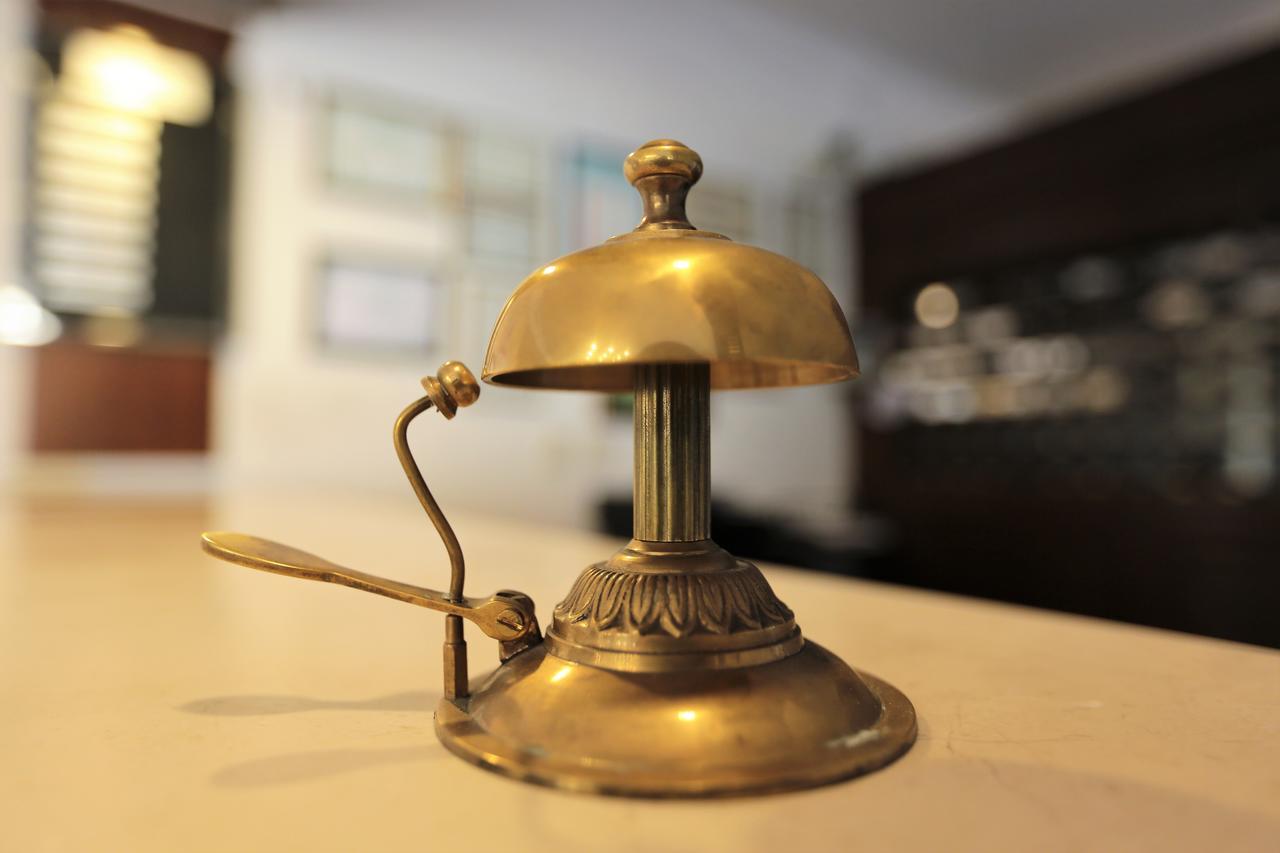 Montania Town Hotel Mudanya Bagian luar foto